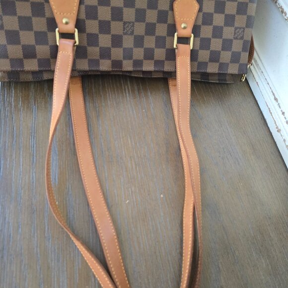 Columbine Limited Edition Louis Vuitton Damier Ebene Bag - Picture 6 of 16